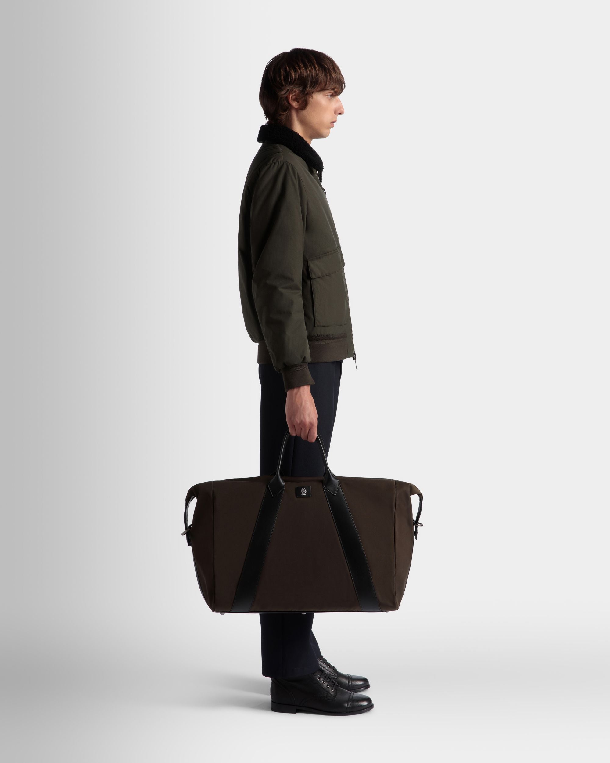 Borsa Weekender Adrien Brody Travel Collection In Nylon Military Green E Nero - Uomo - Bally - 02