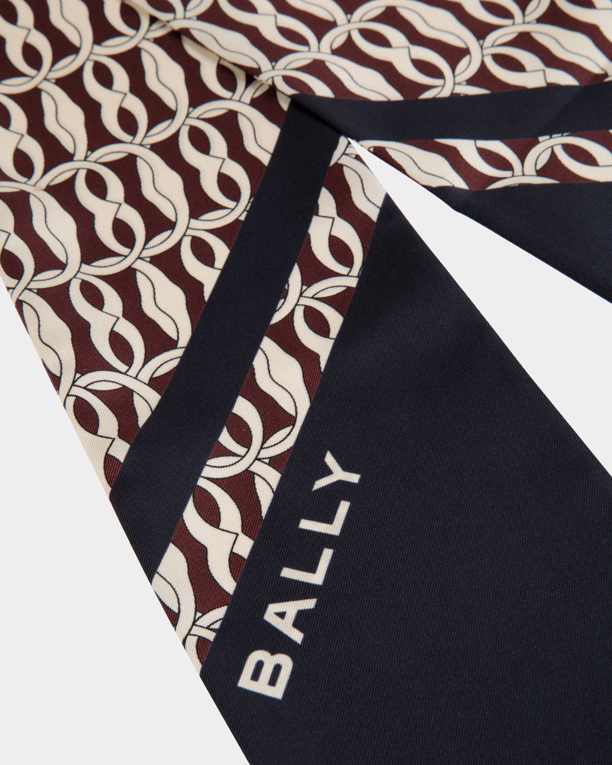 Foulard In Seta Navy Blue Con Stampa Emblem - Donna - Bally - 02